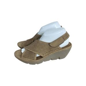 Clarks Artisan Clarene Award  Women Brown Perforated Wedge Sandals 9M Summer